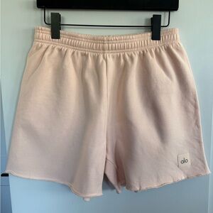 ALO Yoga Gym Short Size Medium